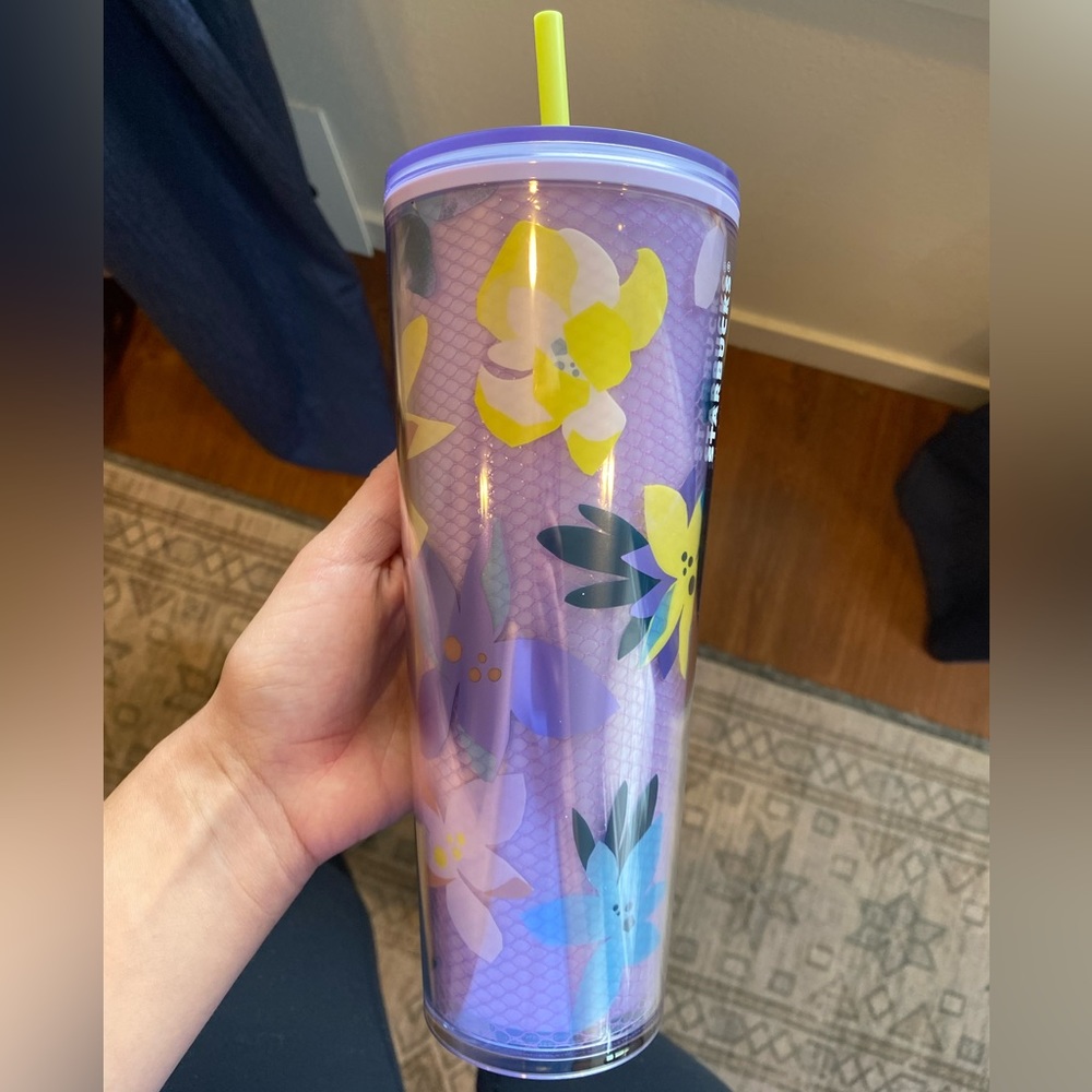 NWT Starbucks 2023 Winter Magnolia Flower Mesh Purple Lavender Yellow tumblr